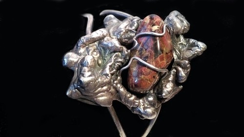 Brutaliste bracelet sculpture - brutaliste,