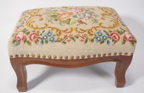 Repose pieds hocker bois - en,
