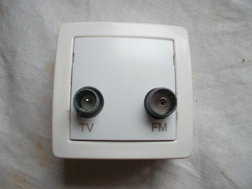 Prise télévision schneider - télévision,