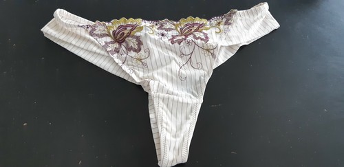 String taille charlott - taille,