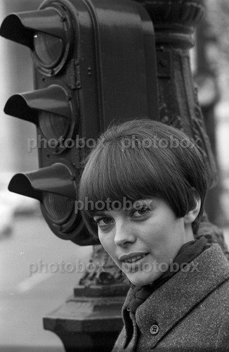 Mireille mathieu exclusive - mireille,