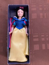 POUPEE COLLECTION DISNEY en PORCELAINE PRINCESSE BLANCHE NEIGE