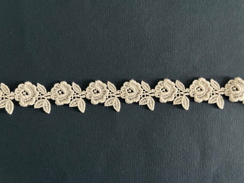 Ancienne dentelle guipure