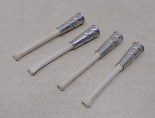 Lot fumes cigarette - lot,