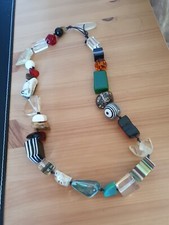 Collier Vintage Gros galets en résine Années 80' Style Sobral