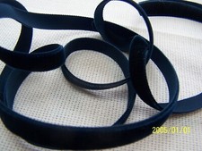 Ancien ruban en velours ras