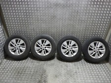 jantes et pneus Toyota 15 pouces