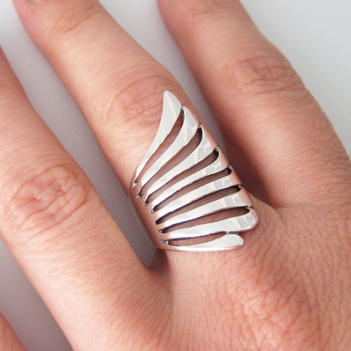 Grosse bague large ajourée - , en