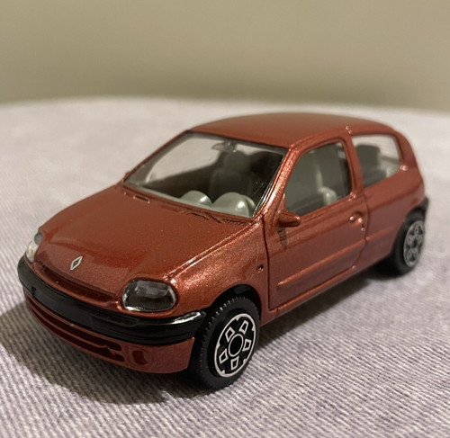 Voiture miniature renault - renault, clio