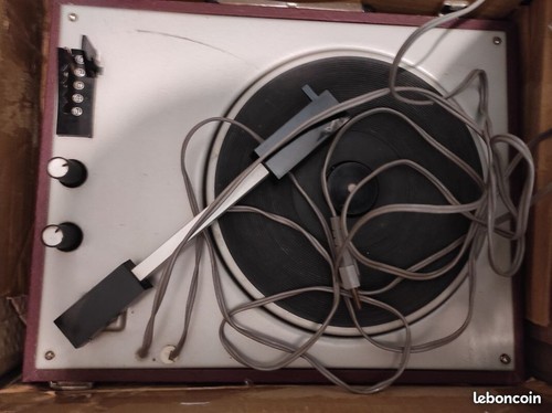 Tourne disque vintage années - tourne,