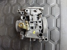 corps cyl 2 carburateur MIKUNI