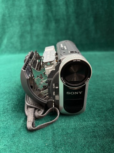 Sony handycam dcr hc37e pour - dcr-hc37e,