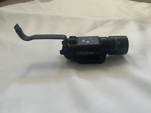 Surefire x300 a65129 - x300, black