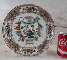 belle assiette porcelaine de