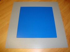 Lot 2 plaques Légo 38 x 38 cm