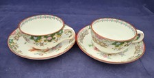 2 TASSES A THE EN PORCELAINE DE MINTON ENGLISH OISEAU