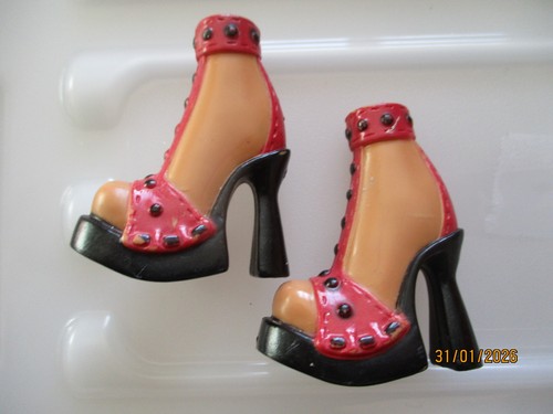 Poupee scene paires de - :,