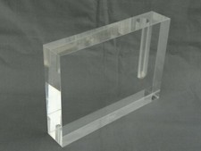 Vase design plexiglas FRANCO MARIOTTI pour CHRISTIAN TORTU