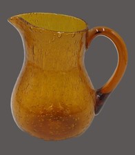 Pichet en verre ambré style
