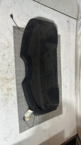 Plage arriere peugeot 208 - arriere,