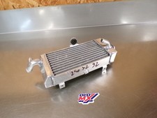 Radiateur droit neuf Yamaha