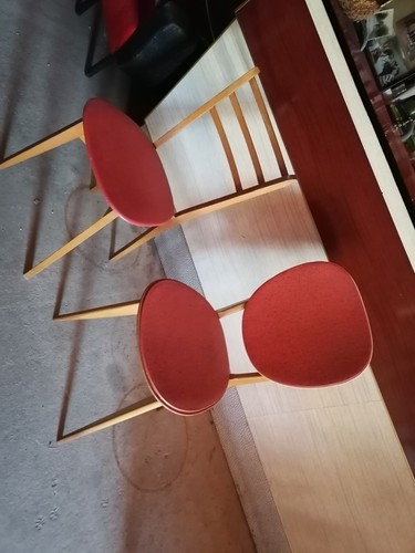 Lot belles chaises - de,