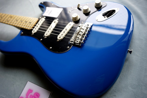 Guitare électrique fender - guitare,