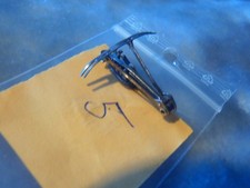 PANTOGRAPHE UNIJAMBISTE+ VIS + RESSORT accessoire train  locomotive LIMA HO nr5