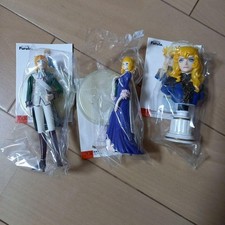 Figurine Lady Oscar La Rose de