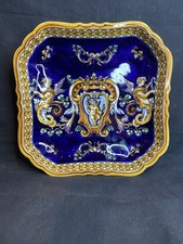 Plat creux en faïence de GIEN décor Renaissance italienne