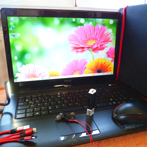 Asus x72 power pouces - asus,