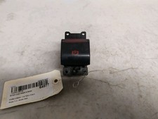 INTERRUPTEUR FREIN A MAIN FORD FOCUS C-MAX MPV 1.6 TDCi 16V (G8DB) 2004 3M5T2B623AC