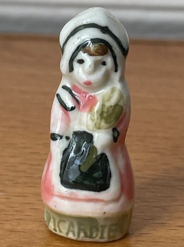 Fève femme région - fève,