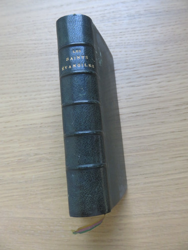 Les saints evangiles abbe - les,