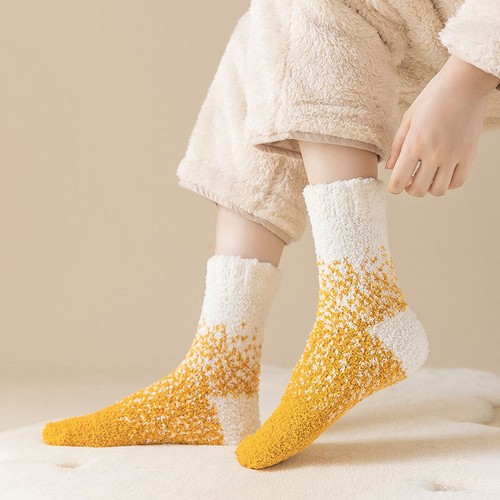 Chaussettes douillettes - chaussettes,