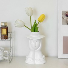 Vase En Résine En Forme de