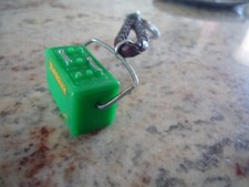 PORTE-CLES / Key Ring -