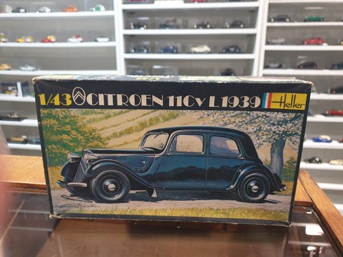 Maquette citroen traction - citroen,
