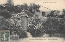 CPA 83 SAINT RAPHAEL / MAISON CLOSE / HABITATION D'ALPHONSE KARR