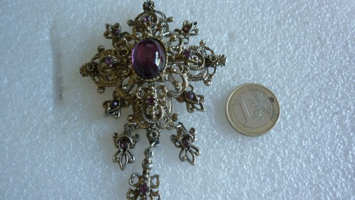 Broche metal avec - broche,