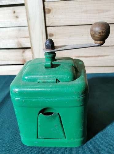 Ancien moulin café vert en - moulin,