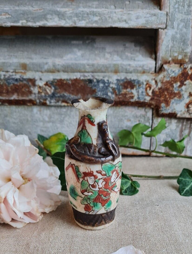 Ancien petit vase porcelaine - petit,