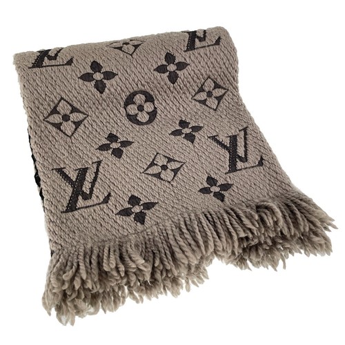étole louis vuitton - louis,