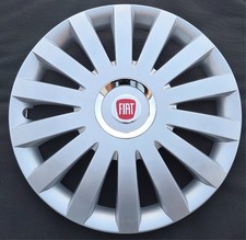 4 enjoliveurs Neuf por  Fiat