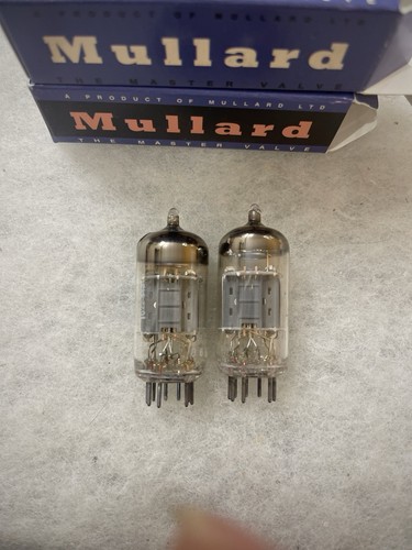 Paire assortie mullard knight - paire,