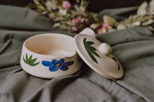 Vintage french flower saucepan - flower,
