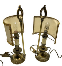 Deux LAMPES anciennes  en