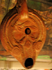 LAMPE A HUILE ROMAINE