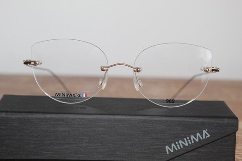 Neuf lunettes monture - /,