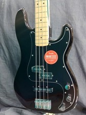 Squier By Fender Affinity